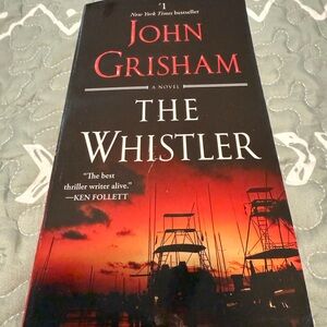 The Whistler by John Grisham Paperback